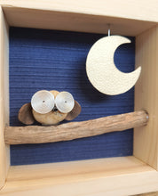 Carica l&#39;immagine nel visualizzatore di Gallery, Gufetto su sfondo azzurro con luna dorata MINI