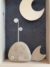 Carica l&#39;immagine nel visualizzatore di Gallery, Balenottera e luna su sfondo blu notte MIDI