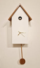 Carica l&#39;immagine nel visualizzatore di Gallery, Cucù classico bianco e ciliegio