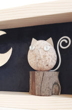 Carica l&#39;immagine nel visualizzatore di Gallery, Gatto che guarda la luna con sfondo nero MIDI