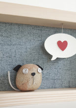 Carica l&#39;immagine nel visualizzatore di Gallery, Cagnolino e cuore su sfondo azzurro