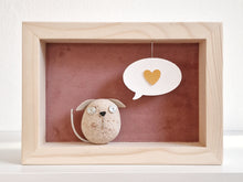 Carica l'immagine nel visualizzatore di Gallery, Cagnolino e cuore su sfondo cipria