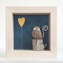Carica l&#39;immagine nel visualizzatore di Gallery, Gattino su sfondo petrolio con cuore giallo MINI