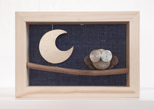 Carica l&#39;immagine nel visualizzatore di Gallery, Gufetto sul ramo e luna su sfondo blu MIDI