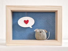 Carica l'immagine nel visualizzatore di Gallery, Cagnolino e cuore su sfondo azzurro
