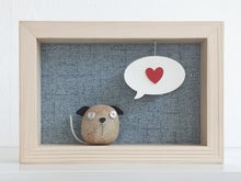 Carica l&#39;immagine nel visualizzatore di Gallery, Cagnolino e cuore su sfondo azzurro