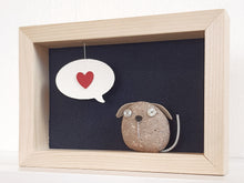 Carica l&#39;immagine nel visualizzatore di Gallery, Cagnolino e cuore su sfondo blu navy