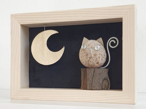 Gatto che guarda la luna con sfondo nero MIDI