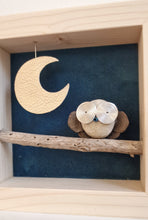 Carica l&#39;immagine nel visualizzatore di Gallery, Gufetto su sfondo petrolio con luna dorata MINI